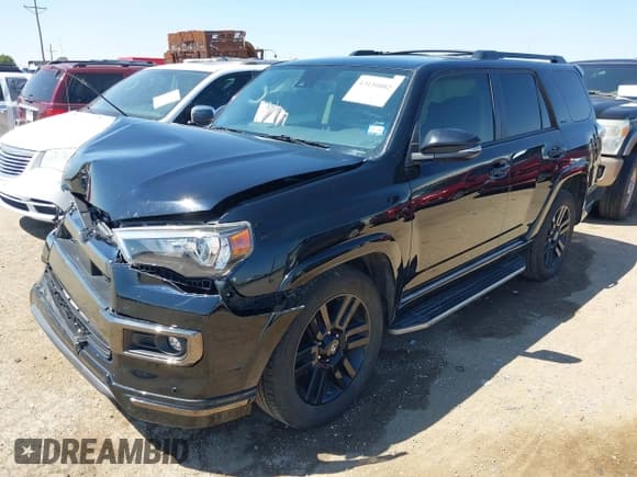 ✅ 2021 Toyota 4Runner Nightshade • VIN: JTECU5JR9M5237490 • Lot: 43150002. Wystawiony na IAAI z przebiegiem 89 884 mil. Bezpłatny archiwum sprzedaży aukcyjnych z USA i szczegółowy raport historii pojazdu na DreamBid. Zdjęcie 17.
