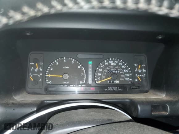 ✅ 1995 Isuzu Trooper • VIN: JACDJ58W9S7901686 • Lot: 86925604. Listed on Copart with 77,643 mi. Free auction sales archive from the USA and detailed vehicle history report at DreamBid. Image 9.