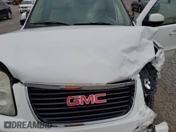 ✅ 2007 GMC Yukon SLE • VIN: 1GKFC13C17R323450 • Lot: 69604065. Listed on Copart with 223,782 mi. Free auction sales archive from the USA and detailed vehicle history report at DreamBid. Image 12.