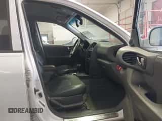 2004 Hyundai Santa Fe GLS с VIN KM8SC13E44U797943, выставлен на аукционе IAAI как лот 41731356 с пробегом 184 139 миль миль и . История ставок и продаж доступна на DreamBid. Изображение 5.