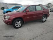 ✅ 2000 Lexus RX 300 • VIN: JT6HF10UXY0157080 • Lot: 83805335. Wystawiony na Copart z przebiegiem 225 071 mil. Bezpłatny archiwum sprzedaży aukcyjnych z USA i szczegółowy raport historii pojazdu na DreamBid. Zdjęcie 1.