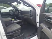 ✅ 2025 Chevrolet Silverado 1500 ZR2 • VIN: 3GCUKHEL1SG170864 • Лот: 42167688. Опубликован ранее на IAAI с пробегом 1 296 миль. Бесплатный доступ к архиву аукционных продаж из США и подробный отчёт об истории автомобиля на DreamBid. Изображение 5.