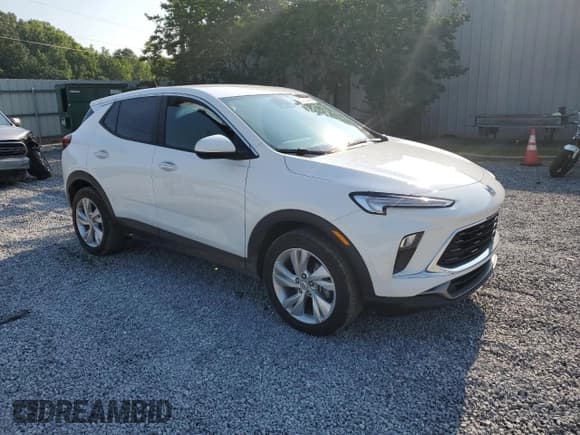 ✅ 2024 Buick Encore GX Preferred • VIN: KL4AMBSL5RB107987 • Lot: 63753245. Listed on Copart with 19,299 mi. Free auction sales archive from the USA and detailed vehicle history report at DreamBid. Image 4.