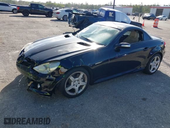 ✅ 2008 Mercedes-Benz SLK 350 • VIN: WDBWK56F38F186671 • Лот: 41530919. Опубликован ранее на IAAI с пробегом 115 567 миль. Бесплатный доступ к архиву аукционных продаж из США и подробный отчёт об истории автомобиля на DreamBid. Изображение 2.