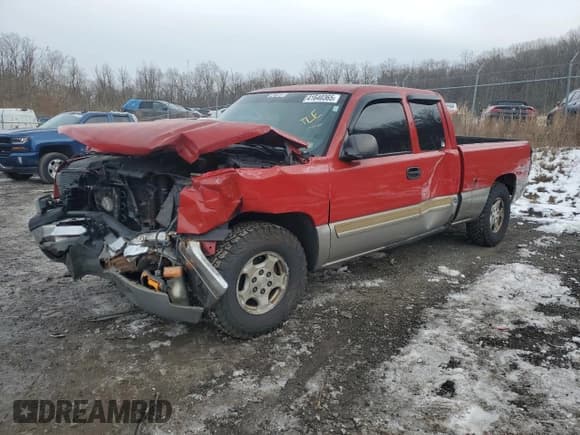 ✅ 2003 Chevrolet Silverado 1500 • VIN: 2GCEK19T231143088 • Лот: 41640365. Опубликован ранее на Copart с пробегом Не указан. Бесплатный доступ к архиву аукционных продаж из США и подробный отчёт об истории автомобиля на DreamBid. Изображение 1.