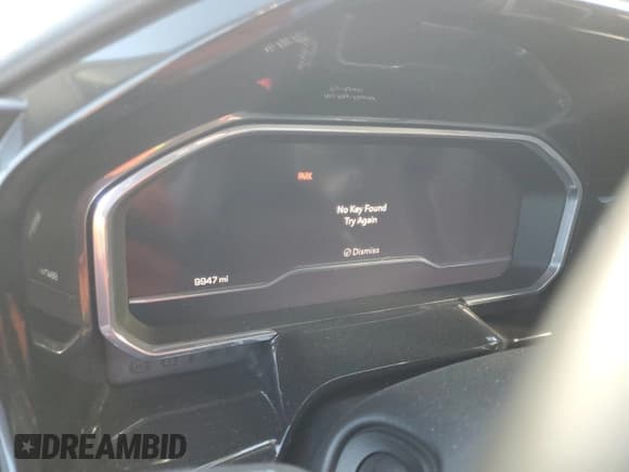 ✅ 2025 GMC Sierra 1500 Elevation • VIN: 1GTRUJEK5SZ132312 • Лот: 90280645. Опубликован ранее на Copart с пробегом 9 947 миль. Бесплатный доступ к архиву аукционных продаж из США и подробный отчёт об истории автомобиля на DreamBid. Изображение 9.