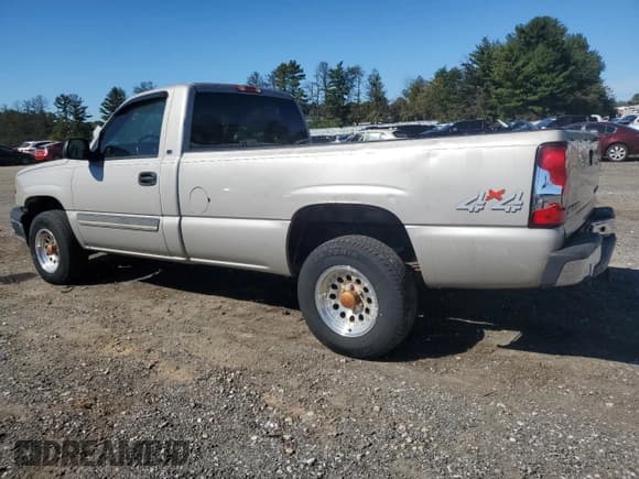 ✅ 2004 Chevrolet Silverado 1500 LS • VIN: 1GCEK14T74E177468 • Лот: 72660584. Опубликован ранее на Copart с пробегом Не указан. Бесплатный доступ к архиву аукционных продаж из США и подробный отчёт об истории автомобиля на DreamBid. Изображение 2.