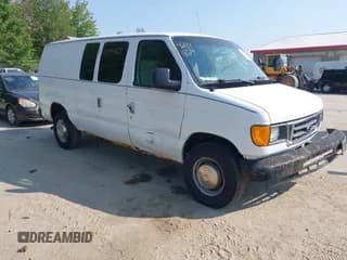 ✅ 2006 Ford Econoline Cargo • VIN: 1FTSE34L66HA34423 • Lot: 42441829. Wystawiony na IAAI z przebiegiem 305 406 mil. Bezpłatny archiwum sprzedaży aukcyjnych z USA i szczegółowy raport historii pojazdu na DreamBid. Zdjęcie 1.