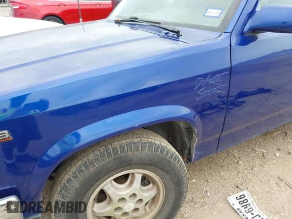 1995 Dodge Dakota с VIN 1B7GL23Y1SW917421, выставлен на аукционе IAAI как лот 42663722 с пробегом 236 595 миль миль и . История ставок и продаж доступна на DreamBid. Изображение 6.