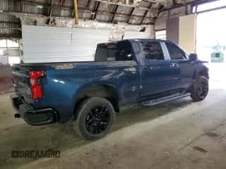 2022 Chevrolet Silverado 1500 LT Trail Boss z VIN 3GCUDFET3NG553742, wystawiony jako Copart lot #85265905 z przebiegiem 41 518 mil mil oraz Szkoda całkowita • Salvage title. Historia ofert i sprzedaży dostępna na DreamBid. Obrazek 3.