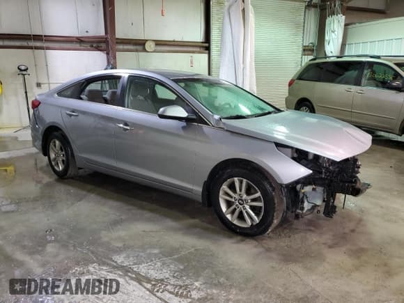 ✅ 2015 Hyundai Sonata SE • VIN: 5NPE24AF7FH149186 • Lot: 43932803. Listed on Copart with 89,164 mi. Free auction sales archive from the USA and detailed vehicle history report at DreamBid. Image 4.
