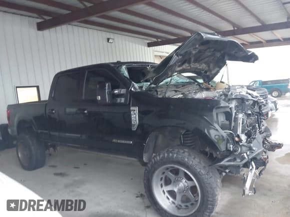 ✅ 2018 Ford F-250 XL • VIN: 1FT7W2BT0JEB18280 • Lot: 42468353. Listed on IAAI with Not provided. Free auction sales archive from the USA and detailed vehicle history report at DreamBid. Image 13.