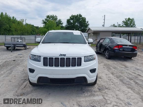 ✅ 2015 Jeep Grand Cherokee Laredo • VIN: 1C4RJEAG7FC143838 • Lot: 42276658. Listed on IAAI with 135,441 mi. Free auction sales archive from the USA and detailed vehicle history report at DreamBid. Image 13.