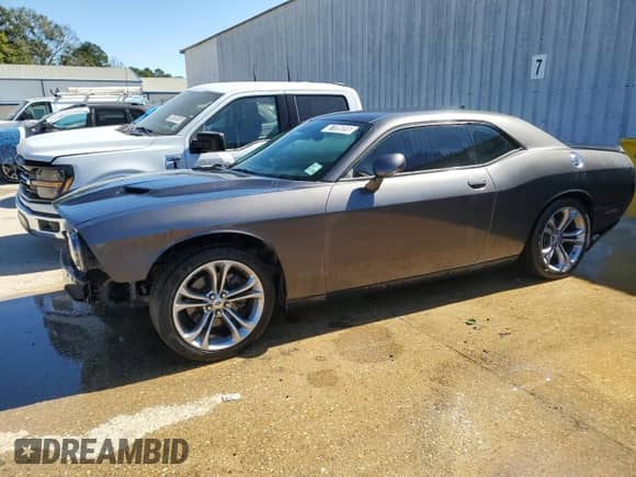 2016 Dodge Challenger SXT Plus z VIN 2C3CDZAG3GH201998, wystawiony jako Copart lot #87096895 z przebiegiem 128 701 mil mil oraz Czysty tytuł • Clean title. Historia ofert i sprzedaży dostępna na DreamBid. Obrazek 1.