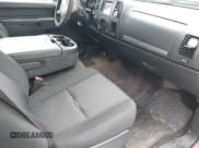 ✅ 2014 Chevrolet Silverado 2500HD LT • VIN: 1GC1KXCG4EF163710 • Lot: 42291643. Wystawiony na IAAI z przebiegiem 156 395 mil. Bezpłatny archiwum sprzedaży aukcyjnych z USA i szczegółowy raport historii pojazdu na DreamBid. Zdjęcie 5.