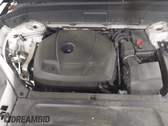 ✅ 2017 Volvo XC90 Momentum • VIN: YV4A22PK5H1106836 • Lot: 43305180. Listed on IAAI with 185,009 mi. Free auction sales archive from the USA and detailed vehicle history report at DreamBid. Image 10.