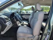 ✅ 2015 Subaru Forester 2.5i • VIN: JF2SJAAC1FG483858 • Lot: 65476925. Wystawiony na Copart z przebiegiem 111 048 mil. Bezpłatny archiwum sprzedaży aukcyjnych z USA i szczegółowy raport historii pojazdu na DreamBid. Zdjęcie 7.