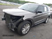 ✅ 2021 Ford Explorer Limited • VIN: 1FMSK7FH2MGA33292 • Lot: 42247441. Wystawiony na IAAI z przebiegiem 75 116 mil. Bezpłatny archiwum sprzedaży aukcyjnych z USA i szczegółowy raport historii pojazdu na DreamBid. Zdjęcie 19.