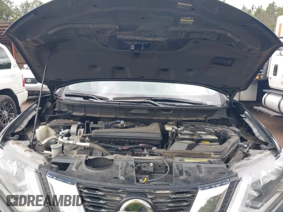 ✅ 2018 Nissan Rogue SL • VIN: 5N1AT2MTXJC828161 • Lot: 43312623. Listed on IAAI with 89,487 mi. Free auction sales archive from the USA and detailed vehicle history report at DreamBid. Image 10.