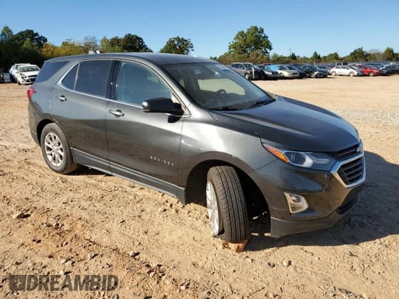 ✅ 2020 Chevrolet Equinox LT • VIN: 2GNAXKEV8L6226029 • Lot: 82450195. Listed on Copart with 132,386 mi. Free auction sales archive from the USA and detailed vehicle history report at DreamBid. Image 4.