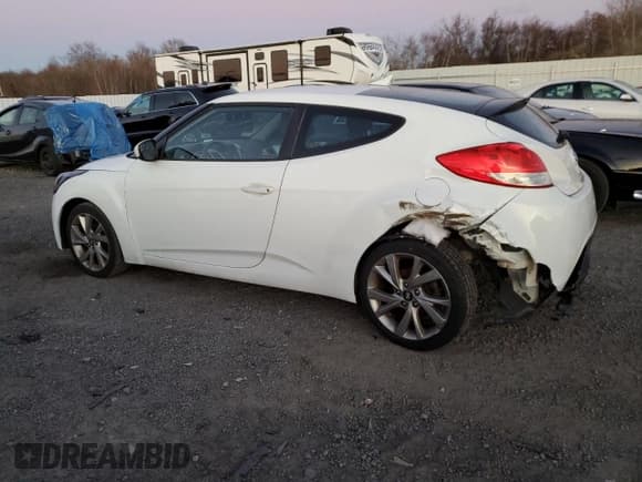 ✅ 2016 Hyundai Veloster • VIN: KMHTC6AD1GU277070 • Lot: 78858044. Wystawiony na Copart z przebiegiem 187 320 mil. Bezpłatny archiwum sprzedaży aukcyjnych z USA i szczegółowy raport historii pojazdu na DreamBid. Zdjęcie 2.