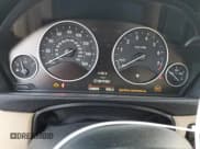 ✅ 2013 BMW 3 Series 328i xDrive • VIN: WBA3B5C57DF597532 • Lot: 76684754. Wystawiony na Copart z przebiegiem 129 840 mil. Bezpłatny archiwum sprzedaży aukcyjnych z USA i szczegółowy raport historii pojazdu na DreamBid. Zdjęcie 9.