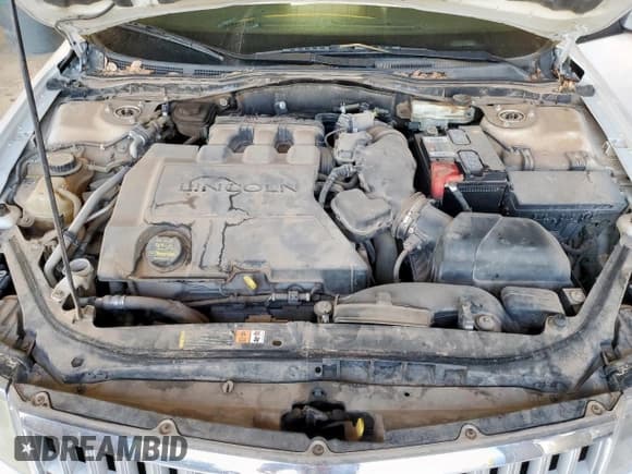 ✅ 2009 Lincoln MKZ • VIN: 3LNHM26T29R615887 • Lot: 82479045. Wystawiony na Copart z przebiegiem Nie podano. Bezpłatny archiwum sprzedaży aukcyjnych z USA i szczegółowy raport historii pojazdu na DreamBid. Zdjęcie 11.