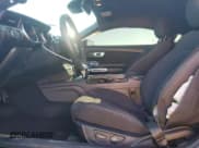 ✅ 2021 Ford Mustang EcoBoost • VIN: 1FA6P8TH7M5147307 • Lot: 52804965. Wystawiony na Copart z przebiegiem 22 930 mil. Bezpłatny archiwum sprzedaży aukcyjnych z USA i szczegółowy raport historii pojazdu na DreamBid. Zdjęcie 7.