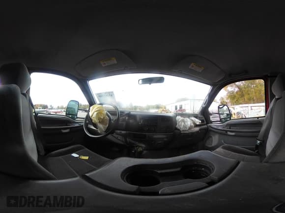 ✅ 2002 Ford F-250 XL • VIN: 1FTNX21F62EC40515 • Lot: 43483289. Wystawiony na IAAI z przebiegiem 213 619 mil. Bezpłatny archiwum sprzedaży aukcyjnych z USA i szczegółowy raport historii pojazdu na DreamBid. Zdjęcie 18.