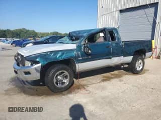 1999 Dodge 1500 z VIN 3B7HC13Z8XM538768, wystawiony jako Copart lot #83844605 z przebiegiem 203 813 mil mil oraz Nie do naprawy • Non repairable. Historia ofert i sprzedaży dostępna na DreamBid. Obrazek 1.
