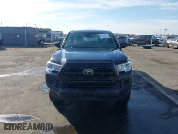 ✅ 2019 Toyota Tacoma SR • VIN: 5TFRX5GN2KX136982 • Лот: 43540777. Опубликован ранее на IAAI с пробегом 124 998 миль. Бесплатный доступ к архиву аукционных продаж из США и подробный отчёт об истории автомобиля на DreamBid. Изображение 12.