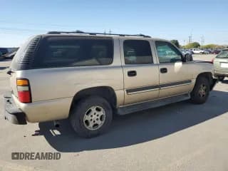 ✅ 2005 Chevrolet Suburban LS • VIN: 3GNFK16Z15G176484 • Lot: 74426024. Wystawiony na Copart z przebiegiem 248 137 mil. Bezpłatny archiwum sprzedaży aukcyjnych z USA i szczegółowy raport historii pojazdu na DreamBid. Zdjęcie 3.