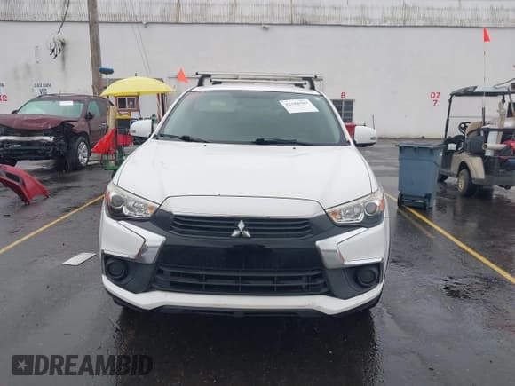 ✅ 2017 Mitsubishi Outlander ES • VIN: JA4AR3AU1HZ002564 • Лот: 42384509. Опубликован ранее на IAAI с пробегом 157 669 миль. Бесплатный доступ к архиву аукционных продаж из США и подробный отчёт об истории автомобиля на DreamBid. Изображение 13.