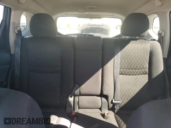 ✅ 2017 Nissan Rogue SV • VIN: 5N1AT2MT6HC888948 • Lot: 82675025. Listed on Copart with 124,404 mi. Free auction sales archive from the USA and detailed vehicle history report at DreamBid. Image 10.