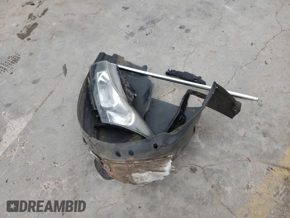 ✅ 2015 Chevrolet Cruze LT • VIN: 1G1PE5SB4F7186548 • Lot: 52078663. Listed on Copart with 133,058 mi. Free auction sales archive from the USA and detailed vehicle history report at DreamBid. Image 12.