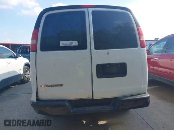 ✅ 2017 Chevrolet Express Cargo • VIN: 1GCWGAFF8H1163878 • Лот: 43549371. Опубликован ранее на IAAI с пробегом 284 464 миль. Бесплатный доступ к архиву аукционных продаж из США и подробный отчёт об истории автомобиля на DreamBid. Изображение 16.