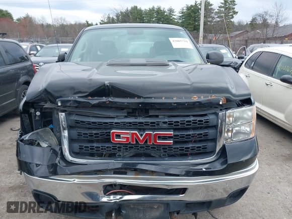 ✅ 2011 GMC Sierra 2500HD Work Truck • VIN: 1GT22ZCG1BZ464817 • Лот: 42005759. Опубликован ранее на IAAI с пробегом 196 243 миль. Бесплатный доступ к архиву аукционных продаж из США и подробный отчёт об истории автомобиля на DreamBid. Изображение 12.