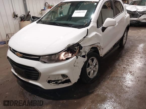 ✅ 2022 Chevrolet Trax LS • VIN: KL7CJNSM0NB547818 • Lot: 42086949. Listed on IAAI with 33,086 mi. Free auction sales archive from the USA and detailed vehicle history report at DreamBid. Image 6.