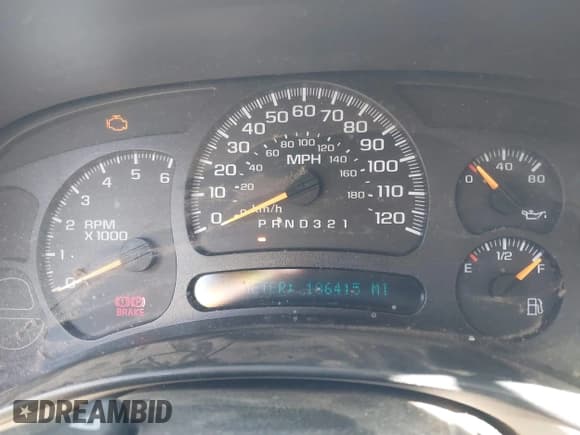 ✅ 2006 Chevrolet Suburban LS • VIN: 1GNEC16Z86J168195 • Lot: 41682417. Wystawiony na IAAI z przebiegiem 186 415 mil. Bezpłatny archiwum sprzedaży aukcyjnych z USA i szczegółowy raport historii pojazdu na DreamBid. Zdjęcie 7.