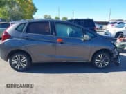✅ 2015 Honda Fit EX-L • VIN: 3HGGK5H86FM706266 • Лот: 43474895. Опубликован ранее на IAAI с пробегом 206 307 миль. Бесплатный доступ к архиву аукционных продаж из США и подробный отчёт об истории автомобиля на DreamBid. Изображение 13.