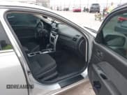 ✅ 2010 Mercury Milan • VIN: 3MEHM0HA1AR630467 • Lot: 43716801. Listed on IAAI with 192,186 mi. Free auction sales archive from the USA and detailed vehicle history report at DreamBid. Image 5.