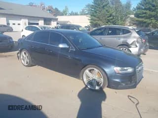 ✅ 2013 Audi S4 Premium Plus • VIN: WAUBGAFL6DA150736 • Lot: 43328099. Listed on IAAI with 182,607 mi. Free auction sales archive from the USA and detailed vehicle history report at DreamBid. Image 1.