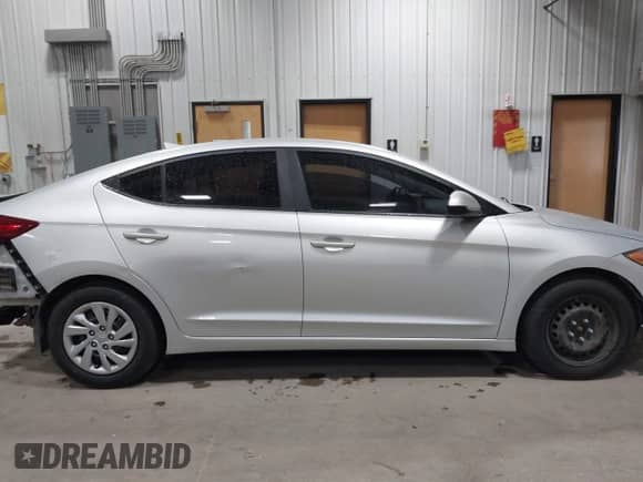 2017 Hyundai Elantra SE with VIN KMHD74LF2HU340285, listed as a IAAI auction lot 42990291 with 75,837 mi miles and . Bid and sale history available at DreamBid. Image 13.