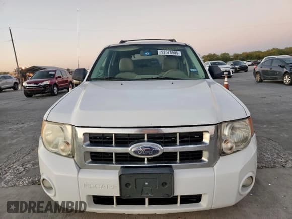 ✅ 2008 Ford Escape XLT • VIN: 1FMCU031X8KB99494 • Lot: 92678905. Listed on Copart with 242,458 mi. Free auction sales archive from the USA and detailed vehicle history report at DreamBid. Image 5.