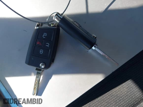 ✅ 2023 Volkswagen Tiguan S • VIN: 3VVRB7AX1PM128990 • Лот: 43442329. Опубликован ранее на IAAI с пробегом 32 228 миль. Бесплатный доступ к архиву аукционных продаж из США и подробный отчёт об истории автомобиля на DreamBid. Изображение 11.