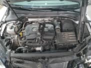 ✅ 2017 Volkswagen Golf GTI S • VIN: 3VW4T7AU9HM051134 • Lot: 89624615. Wystawiony na Copart z przebiegiem 101 208 mil. Bezpłatny archiwum sprzedaży aukcyjnych z USA i szczegółowy raport historii pojazdu na DreamBid. Zdjęcie 11.