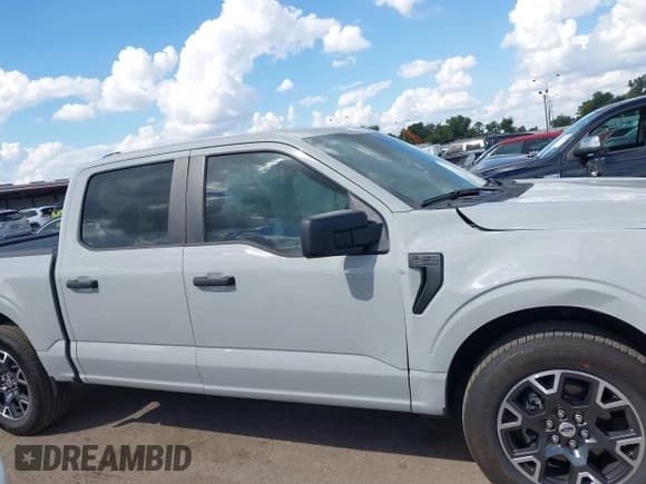 ✅ 2024 Ford F-150 STX • VIN: 1FTEW2K57RKF27866 • Lot: 43387805. Listed on IAAI with 7,298 mi. Free auction sales archive from the USA and detailed vehicle history report at DreamBid. Image 13.