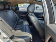 ✅ 2012 BMW 3 Series 328i • VIN: WBA3A5C54CF342967 • Lot: 67529505. Wystawiony na Copart z przebiegiem 120 023 mil. Bezpłatny archiwum sprzedaży aukcyjnych z USA i szczegółowy raport historii pojazdu na DreamBid. Zdjęcie 10.