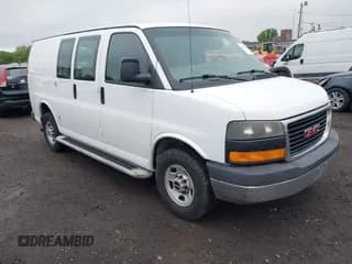 ✅ 2014 GMC Savana Cargo • VIN: 1GTW7FCA9E1912611 • Lot: 42241925. Wystawiony na IAAI z przebiegiem 260 979 mil. Bezpłatny archiwum sprzedaży aukcyjnych z USA i szczegółowy raport historii pojazdu na DreamBid. Zdjęcie 1.
