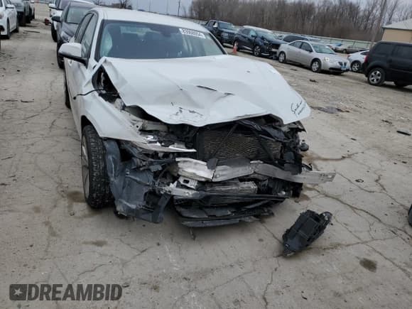 ✅ 2016 BMW 3 Series 320i xDrive • VIN: WBA8E5G5XGNU20555 • Lot: 83908054. Listed on Copart with Not provided. Free auction sales archive from the USA and detailed vehicle history report at DreamBid. Image 5.